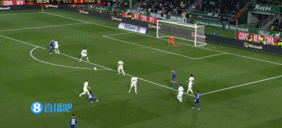 狂轰33+10+10，新星爆发创纪录，他能否拯救球队和主帅？