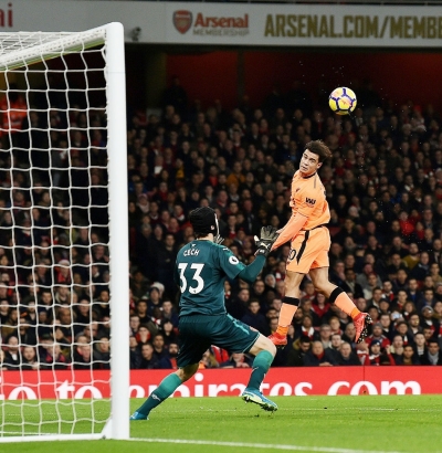 哈登今日凌晨砍下55分，50分+场次追平科比并列历史第三