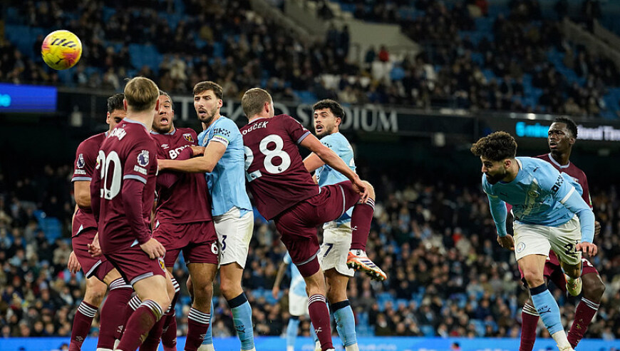 意媒：梅努是那不勒斯中场引援首选，备选方案包括弗拉泰西